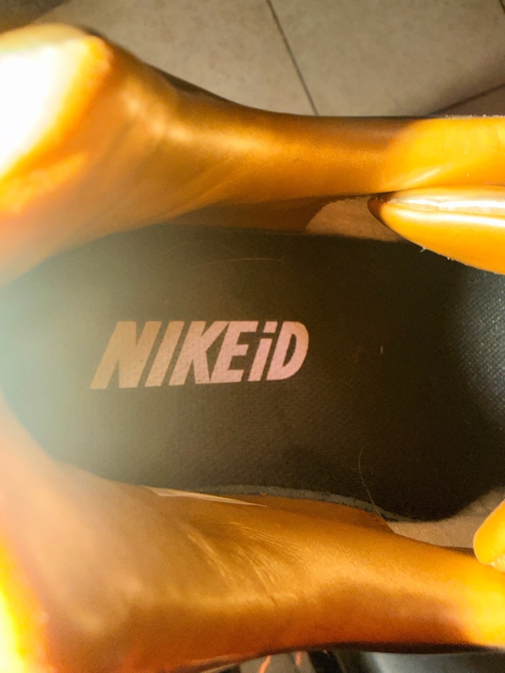 Nike iD Air Max 1 Liquid Gold Ladies Sneakers, Size 10 - Picture 9 of 12